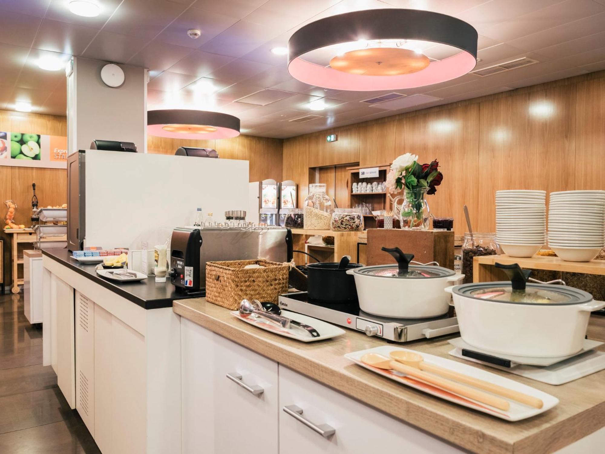 Hotel Express Saint-nazaire By Ihg